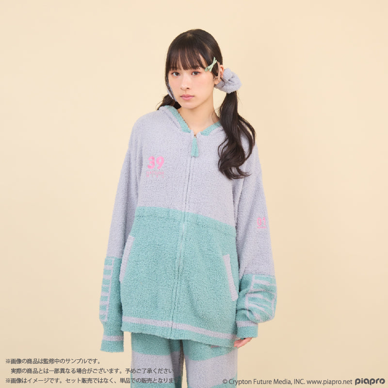 (Goods - Outerwear) HATSUNE MIKU Loungewear Hoodie (Unisex)