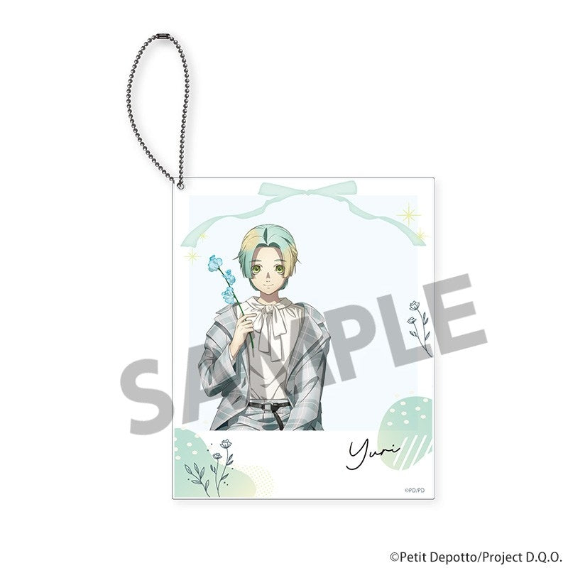 (Goods - Keychain) GNOSIA Exclusive Art Instant Photo Style Acrylic Keychain Yuri