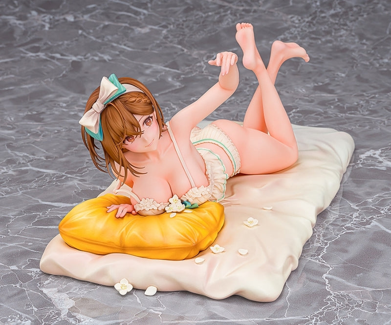 (Bishojo Figure) Azur Lane x Atelier Ryza 2 Collaboration Reisalin Stout: Late-Night Alchemist Ver. 1/7 Complete Figure