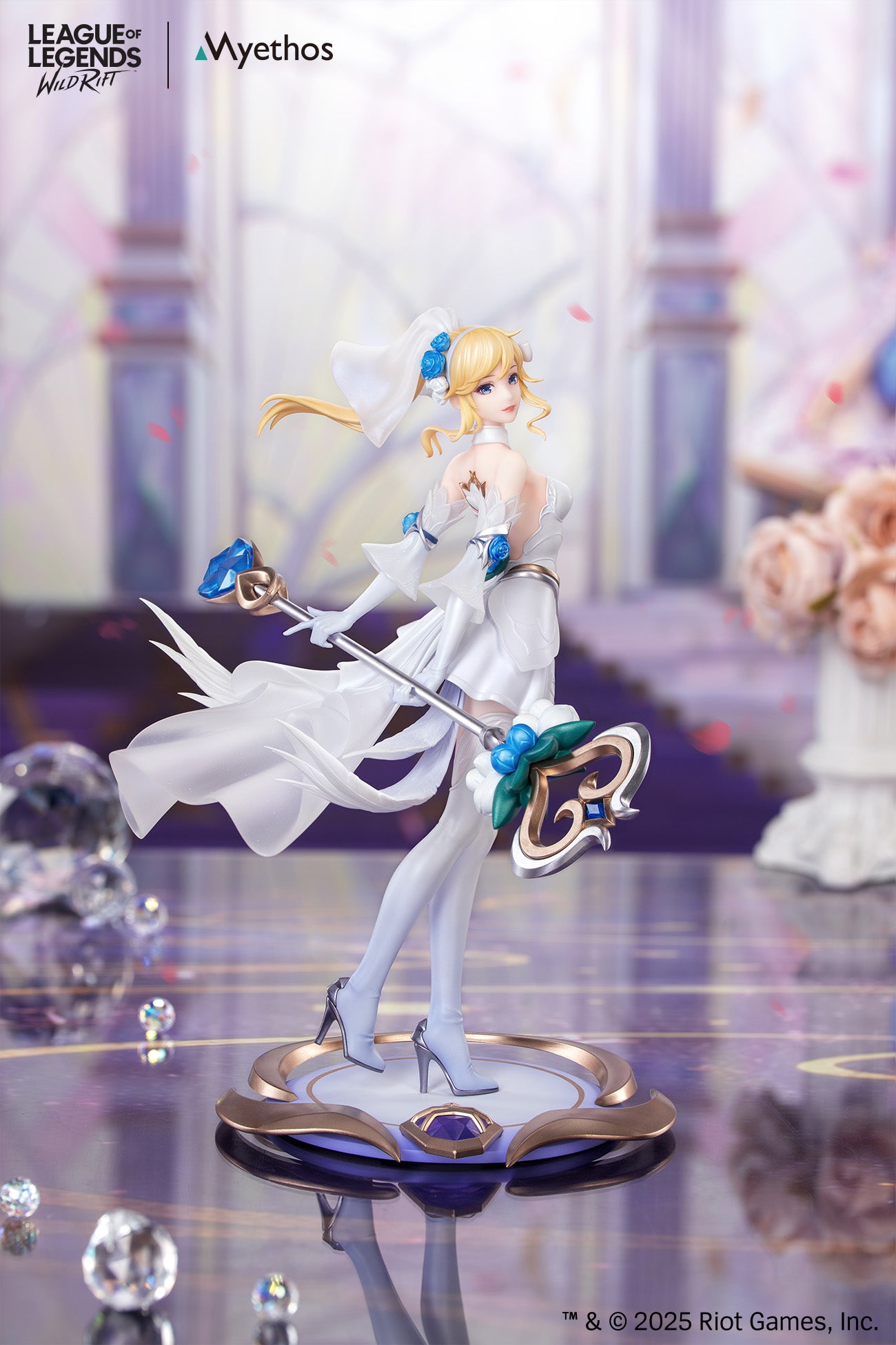 (Bishojo Figure) Gift + League of Legends: Wild Rift Crystal Rose Lux 1/8 Completed Figure