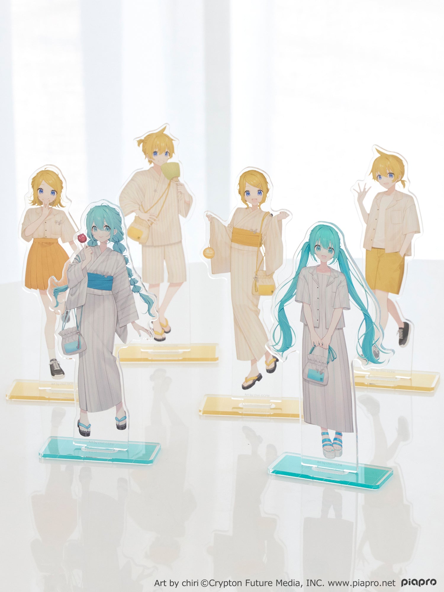 (Goods - Stand Pop) Hatsune Miku Acrylic Stand Set Art by chiri [earth music&ecology Japan Label]