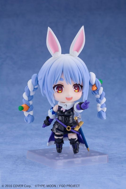 (Action Figure) Hololive Production x Fate/Grand Order Nendoroid Usada Pekora (Mash Kyrielight Collaboration Ver.)