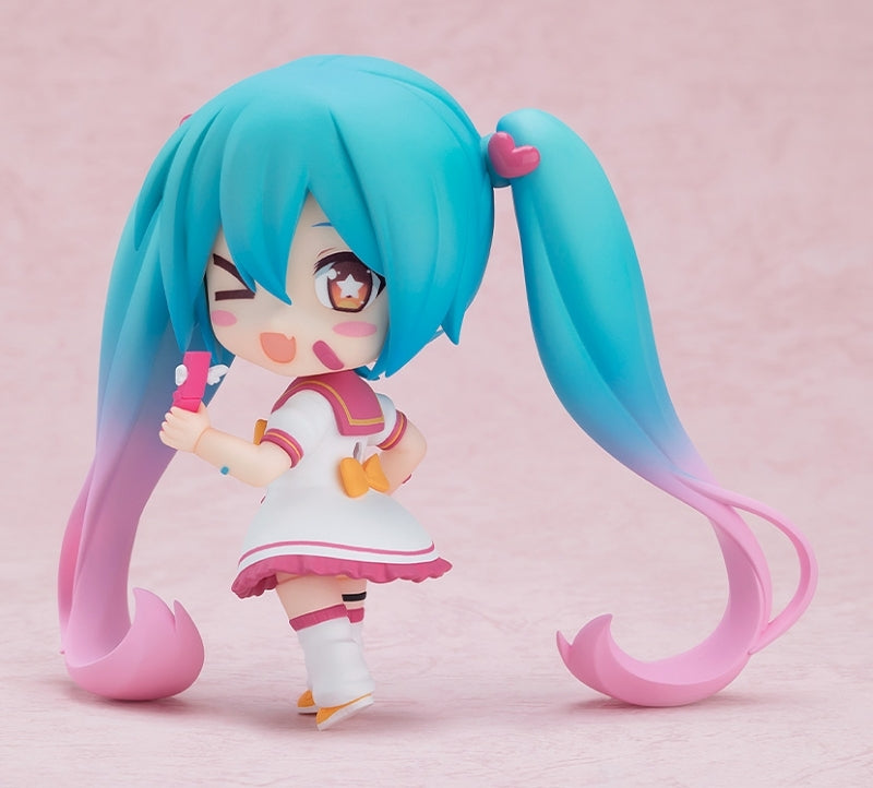 (Action Figure) Character Vocal Series 01: Hatsune Miku Nendoroid Hatsune Miku: M@GICAL☆CURE! LOVE ♥ SHOT! Ver.