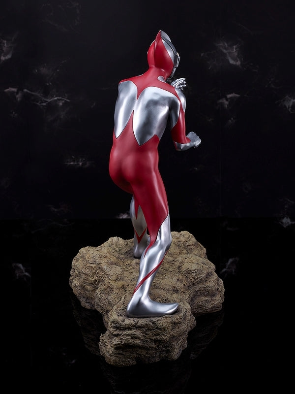 (Figure) Ultraman (Shin Japan Heroes Universe)