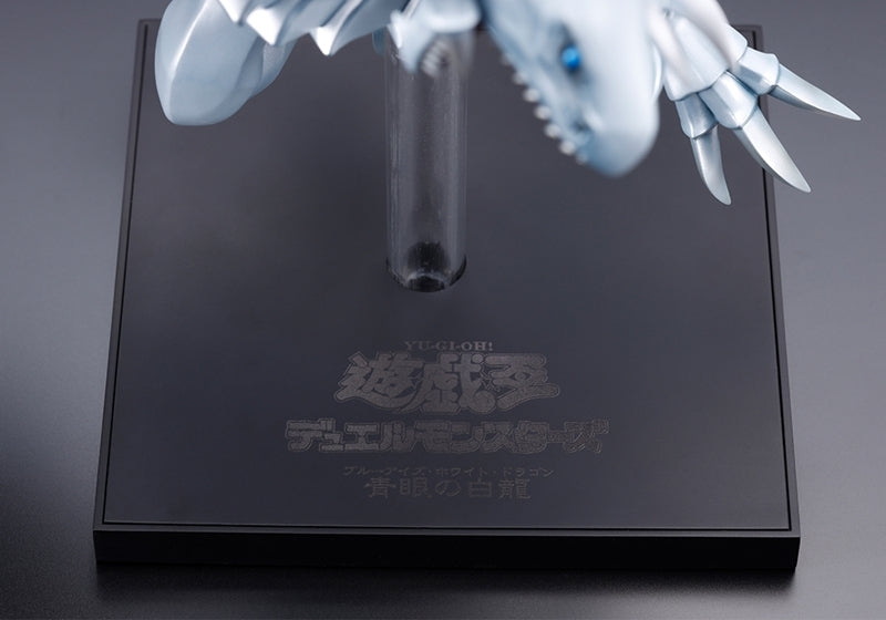 (Figure) YU-GI-OH! OSHI WORKS BLUE-EYES WHITE DRAGON Complete Figure